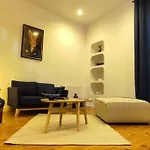 Magnifique Loft Renove-quartier Culturel - Bureau דירה